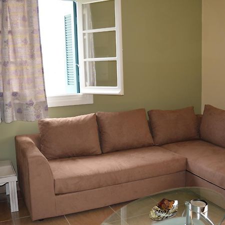 Mel'S Apartments Pesádha エクステリア 写真